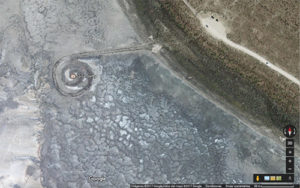 Imagen de la obra "Spiral Jetty" tomada por la aplicación Google Earth